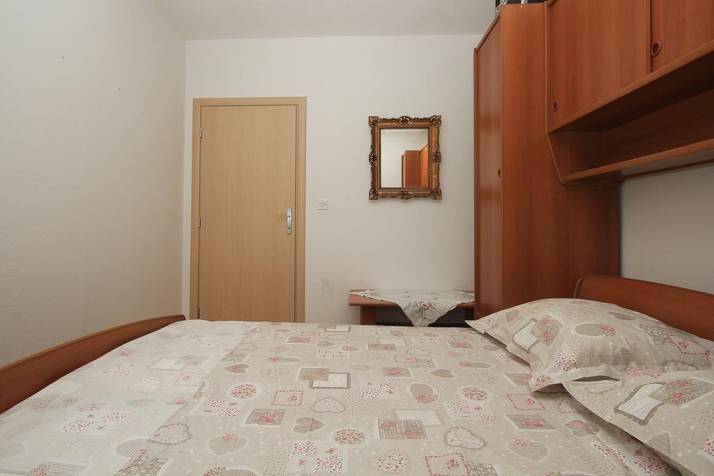 Apartments Kurilj Makarska Exterior photo